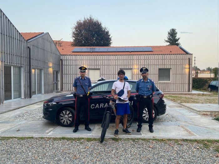 Bici rubata e subito ritrovata: il proprietario ringrazia i carabinieri