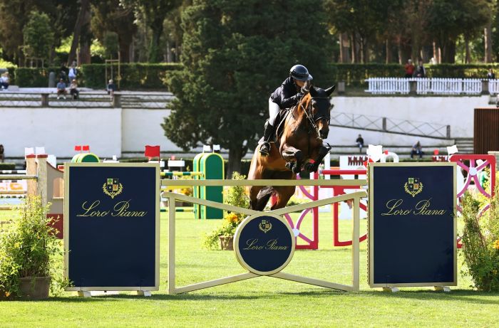  Loro Piana rafforza il suo legame con il mondo equestre