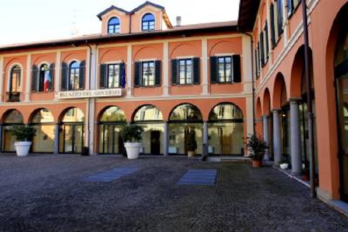 Passaporti ultrarapidi a Biella