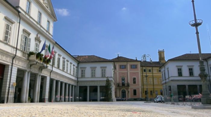 Terminati i lavori in piazza a Vercelli