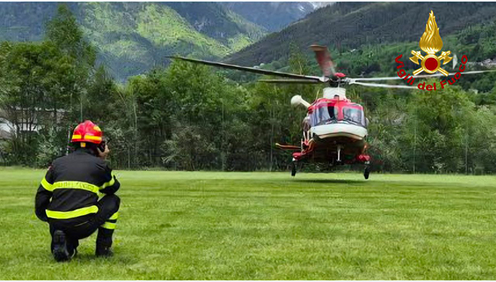 Escursionista in difficoltà in una zona boscosa impervia. Interviene l'elicottero