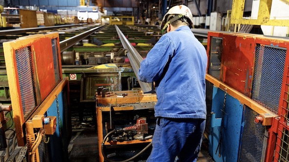 Osservatorio CNA, costi energia troppo alti per le piccole imprese