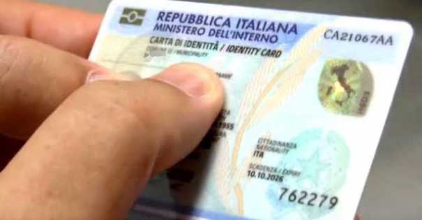 Carte d'identità cartacee non più valide dal 3 agosto, invito a sostituire con CIE