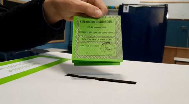 Referendum, alle 23 di domenica nel Novarese ha votato il 49,48%