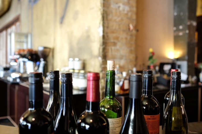 Tre serate dedicate al vino alla biblioteca Contini di Domodossola