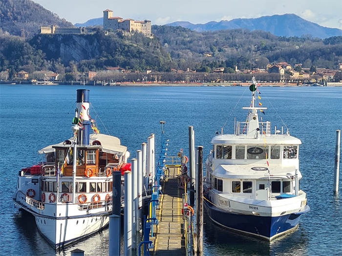 Ferragosto ad Arona: mercatini, musica e crociere sul Lago Maggiore