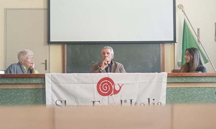 Come godersi il vino... presentato il libro di Michele Fino, professore a Pollenzo