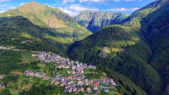 Montescheno: domenica tradizionale Cammino della Luce, in ricordo di Davide e Manuel