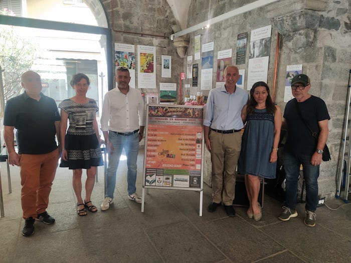 Musica dal vivo e street food: a Cannobio debutta il Live Contest