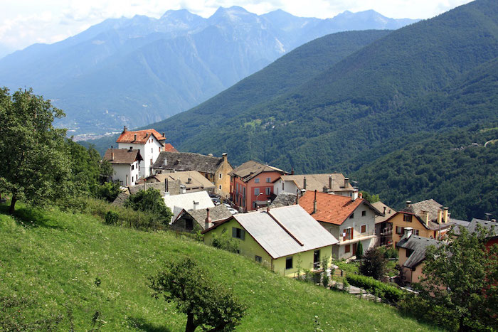 Bognanco: due giorni eventi per aprire la "Via del Papa"