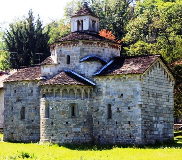 Concerto di madrigali nella chiesa del Montorfano con l'orchestra Zebo