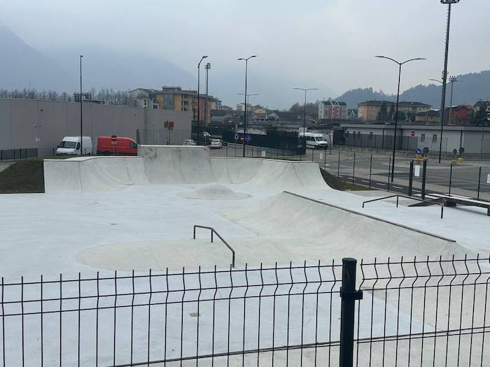 Domodossola, da lunedì apre lo skatepark: ingresso gratuito in Piazzale dello Sport