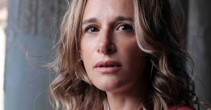 Valeria Parrella apre la presentazione dei finalisti del Premio Stresa