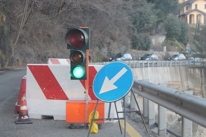 Un senso unico alternato sulla SS 33 (tra Gravellona e Ornavasso) fino a metà marzo 